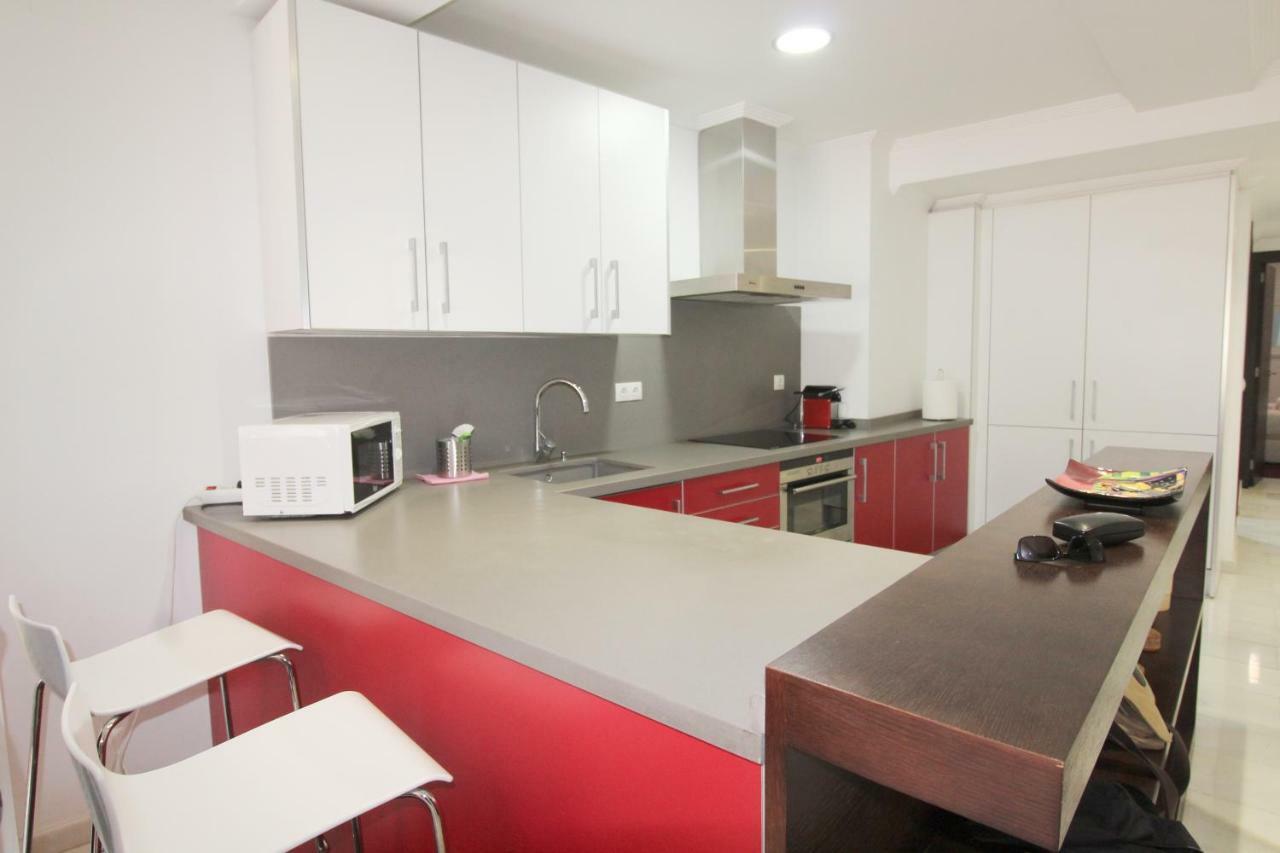 Precioso Apartamento Al Lado De Las Torres De Serrano Valencia Exterior photo